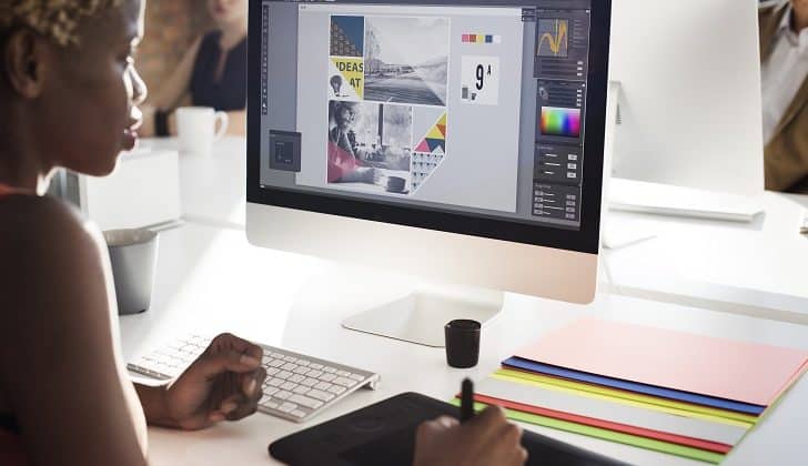 How to Become a Graphic Designer