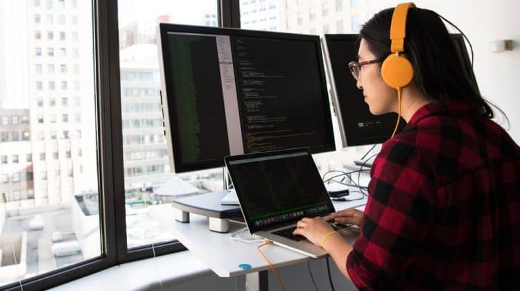 Reasons You Should Learn How to Code